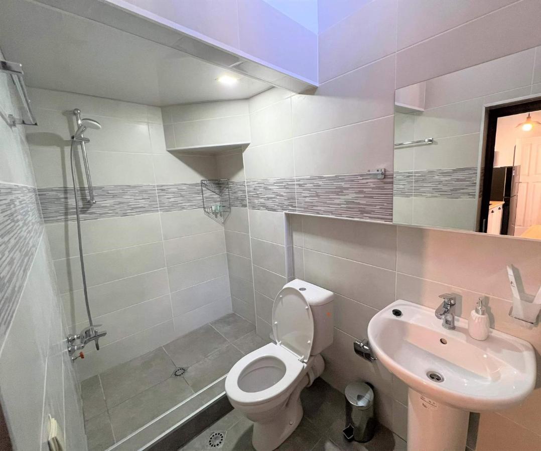 Griboedov Apartment Tbilisi Eksteriør bilde