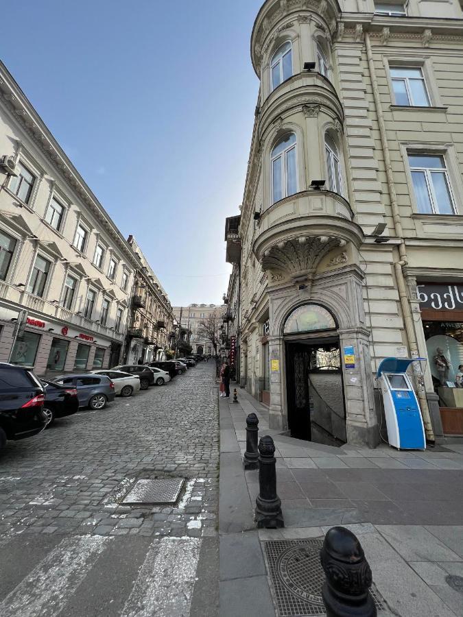 Griboedov Apartment Tbilisi Eksteriør bilde